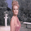 girl_07.png (4940 bytes)